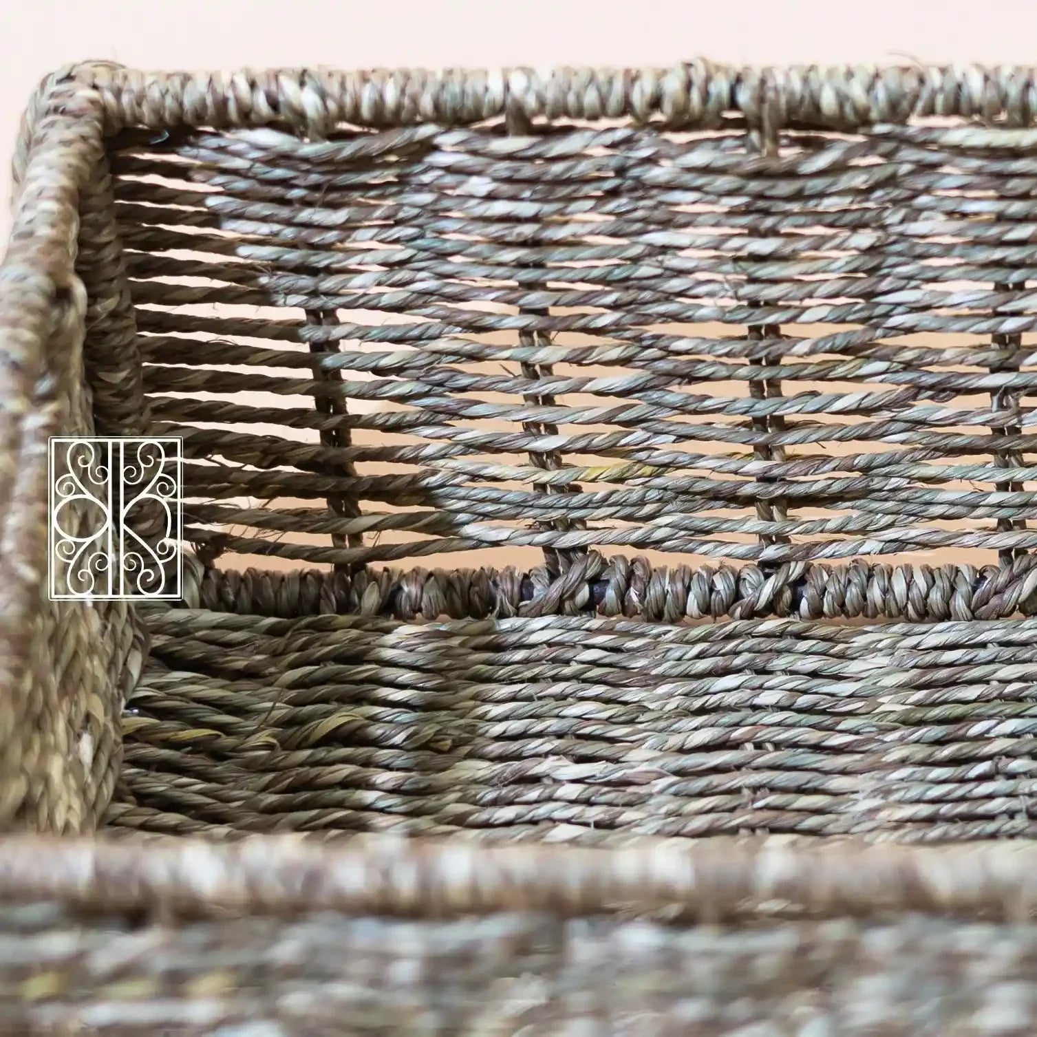 Natural wicker closet Organizer