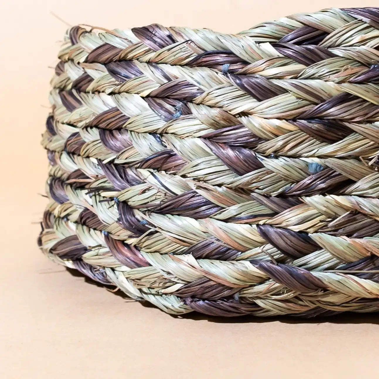 Small Round Wicker basket - Seagrass basket