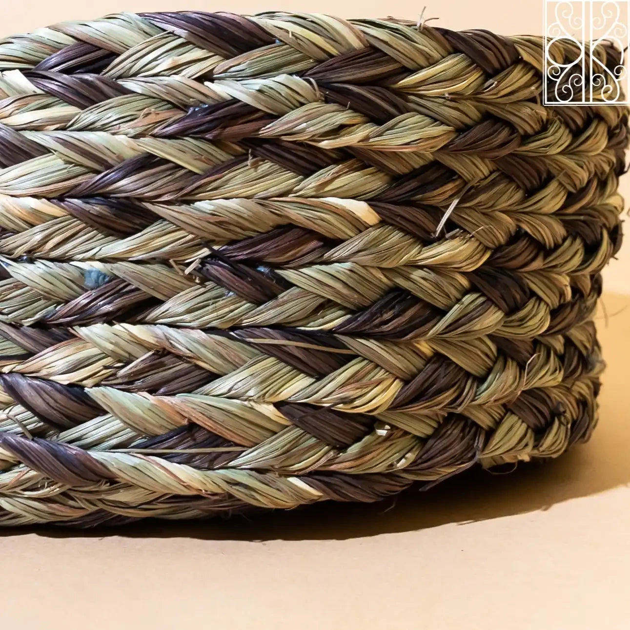 Small Round Wicker basket - Seagrass basket