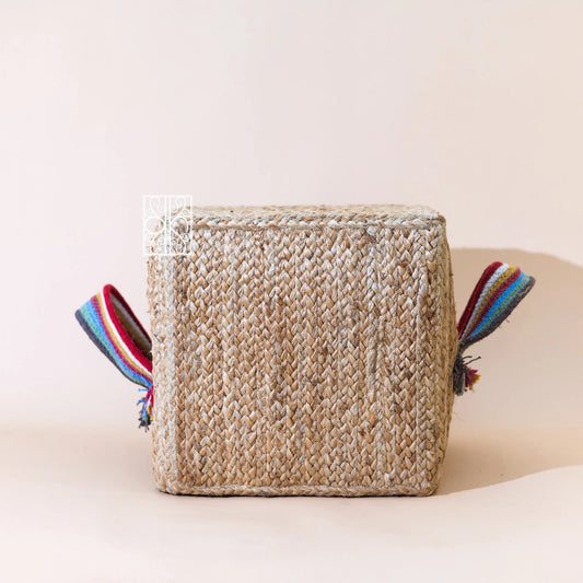 Jute pouffe with handles