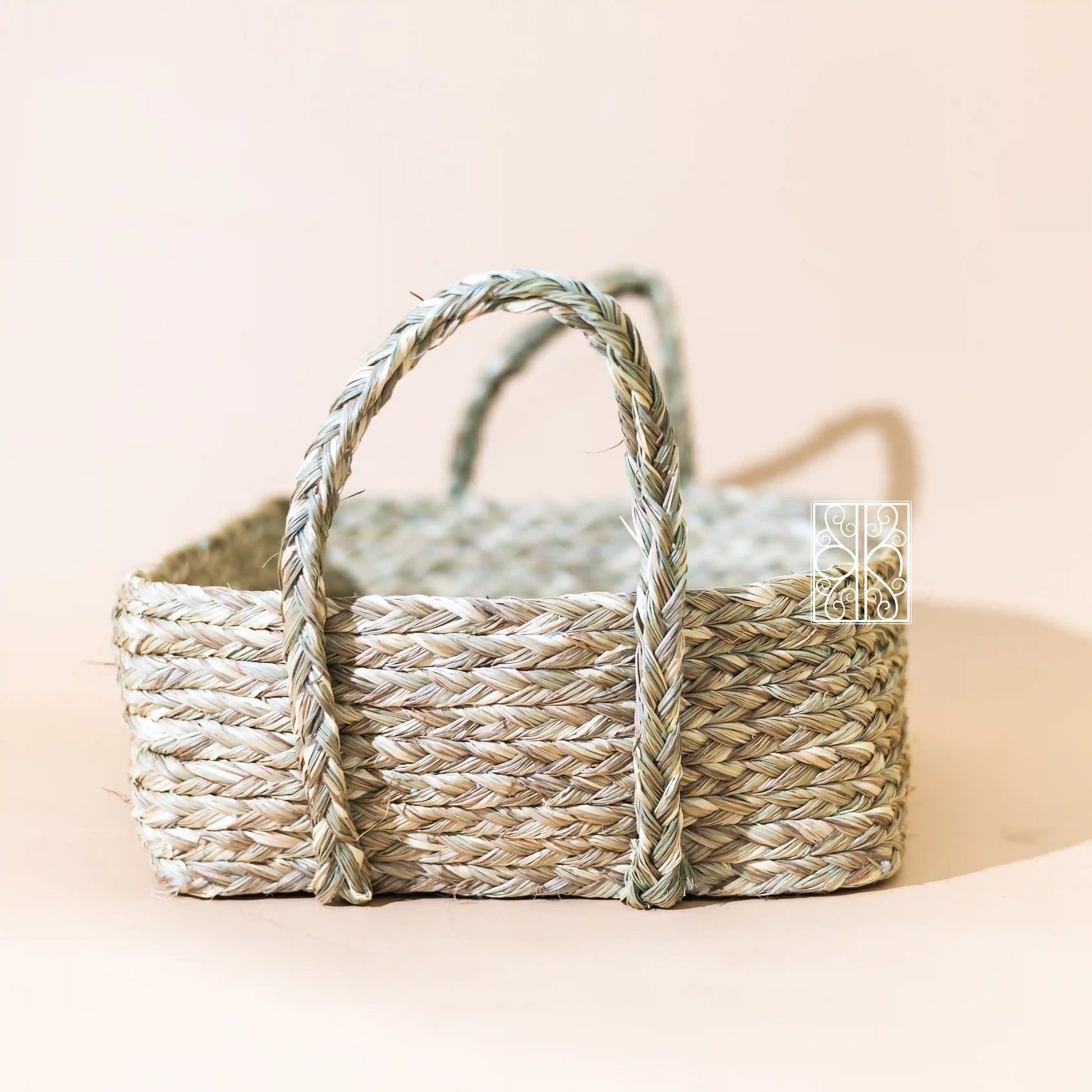 Classic Seagrass storage basket